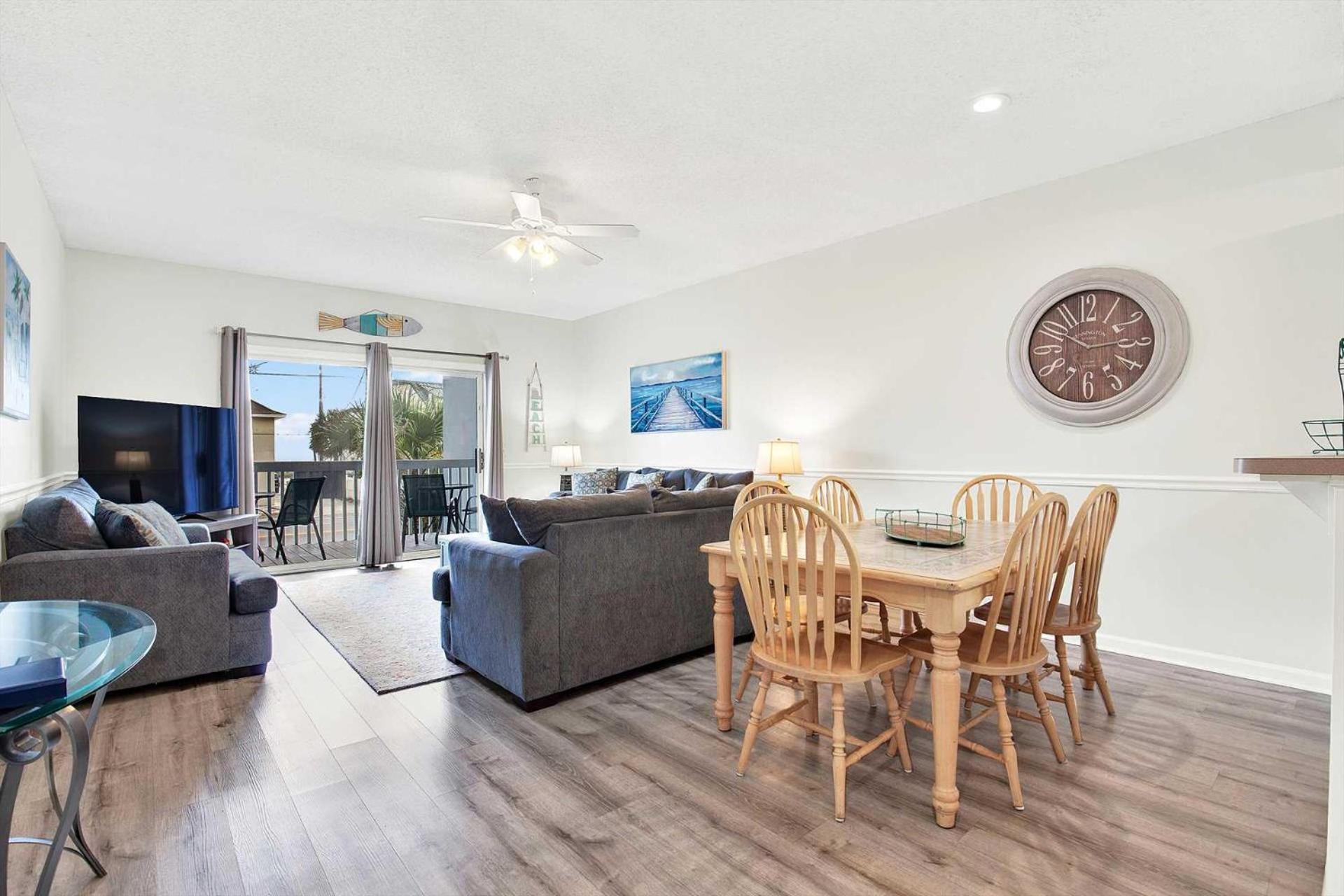 Beach Point Villas Unit E 티베아일랜드 외부 사진